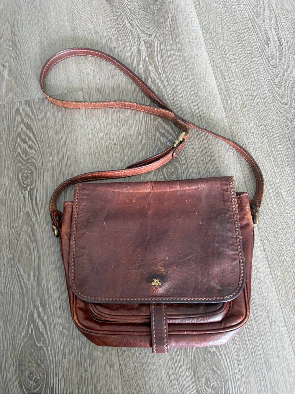 Vintage Brown genuine Leather Crossbody Bag